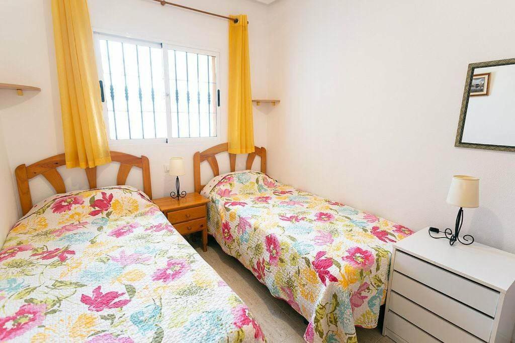 Bungalow Con Terraza La Mata لا ماتا المظهر الخارجي الصورة