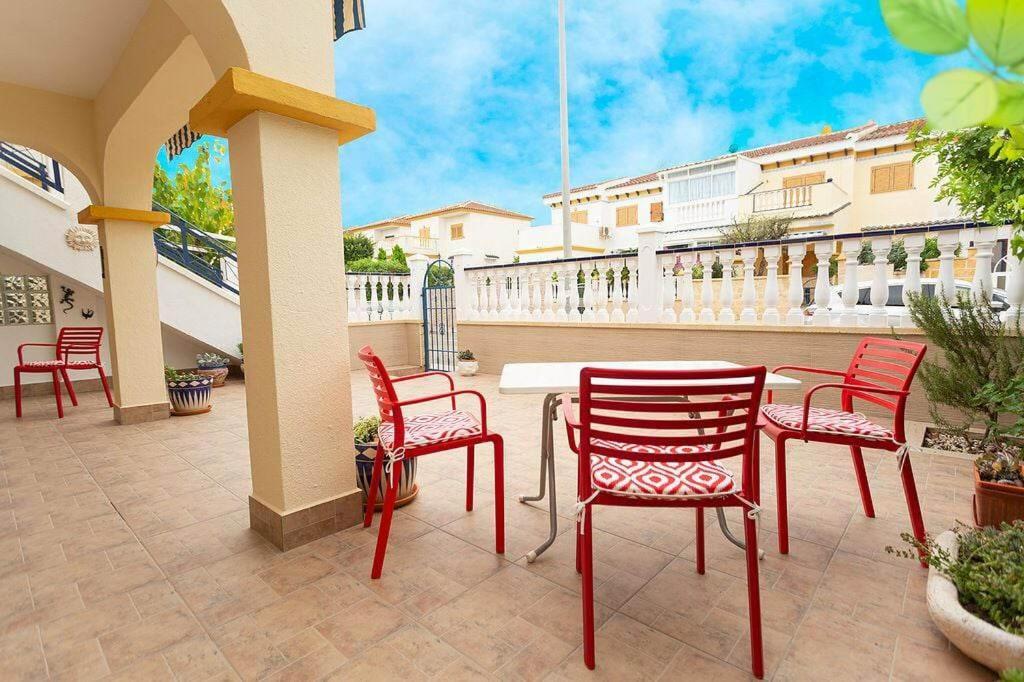 Bungalow Con Terraza La Mata لا ماتا المظهر الخارجي الصورة