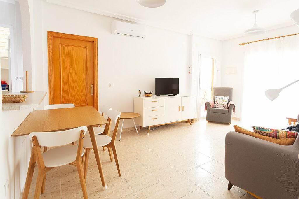 Bungalow Con Terraza La Mata لا ماتا المظهر الخارجي الصورة