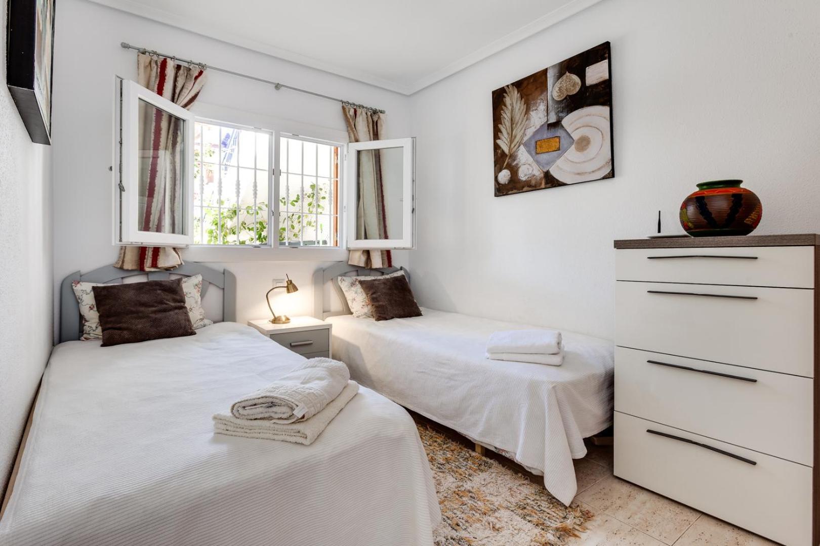 Bungalow Con Terraza La Mata لا ماتا المظهر الخارجي الصورة
