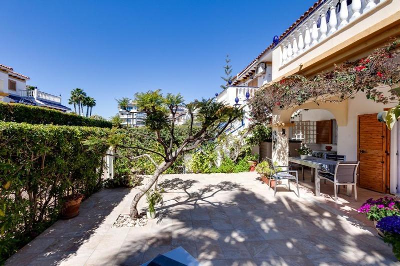 Bungalow Con Terraza La Mata لا ماتا المظهر الخارجي الصورة
